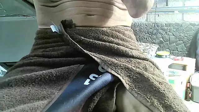 ewuich1 online show from 04.02.26