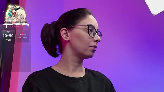 Snapshot of RitaSonnet chatting on 01.09.25 RitaSonnet online show from 01.09.25