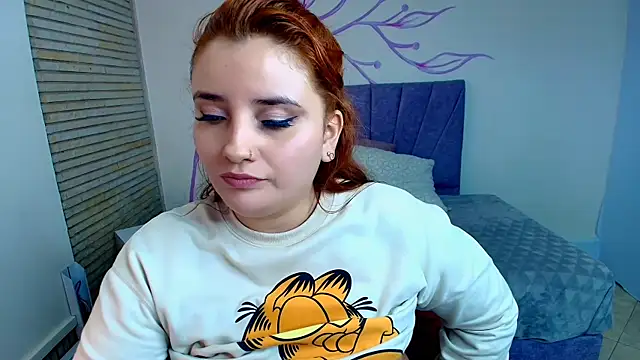 Snapshot of ZaraNolimits_ chatting on 12.12.24 ZaraNolimits online show from 12.12.24