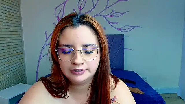 Snapshot of ZaraNolimits_ chatting on 01.22.25 ZaraNolimits online show from 01.22.25