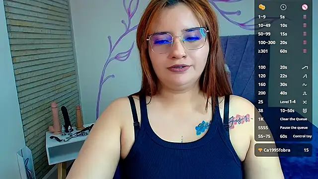 Snapshot of ZaraNolimits_ chatting on 01.24.25 ZaraNolimits online show from 01.24.25