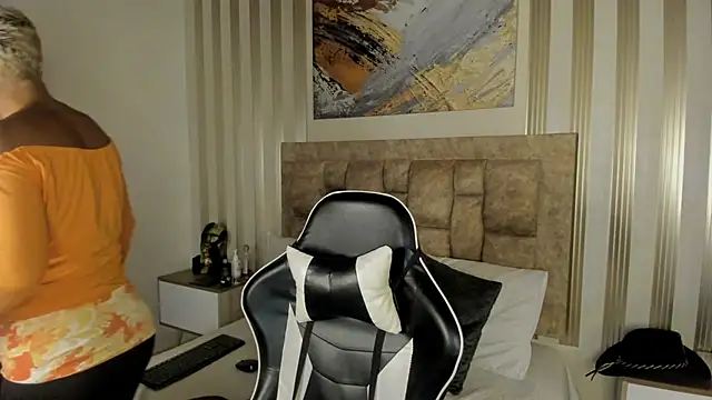 Snapshot of summer_night_ chatting on 12.03.25 summer night online show from 12.03.25