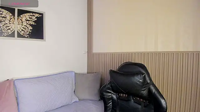 Snapshot of summer_night_ chatting on 01.12.26 summer night online show from 01.12.26