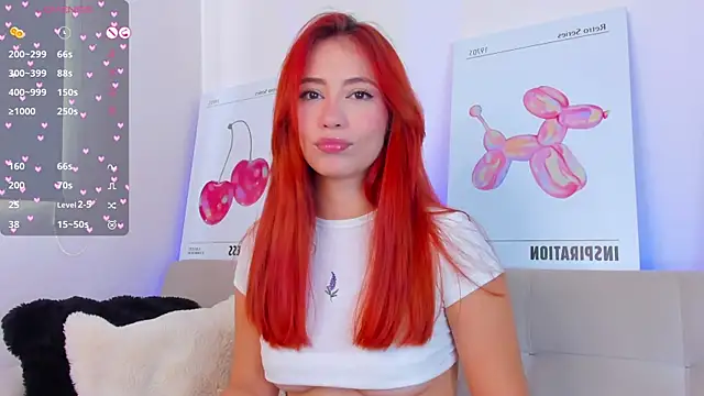 Snapshot of SofiaFerrer chatting on 02.04.25 SofiaFerrer online show from 02.04.25