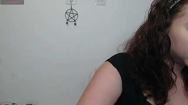 Snapshot of Abii_26 chatting on 05.20.26 Abii 26 online show from 05.20.26