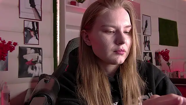 ValerieViolette online show from 03.01.25