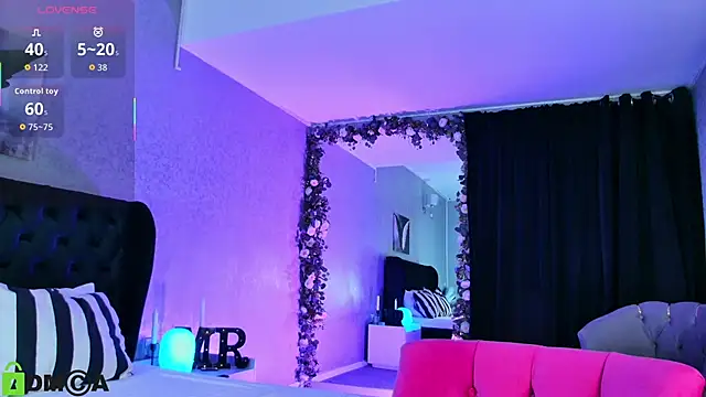 MashaReed  online show from 11.15.25