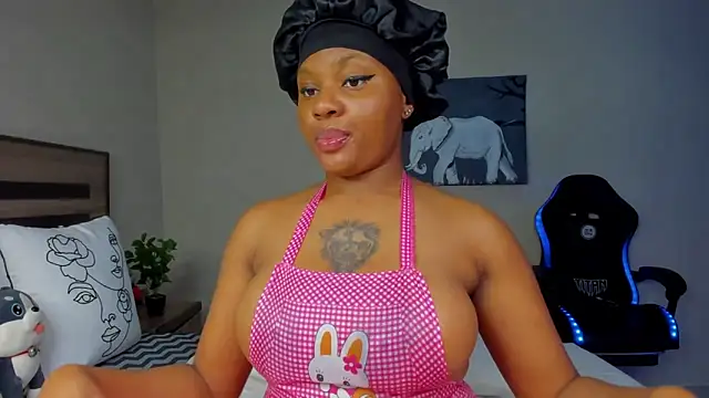 Renee-18 online show from 12.23.25