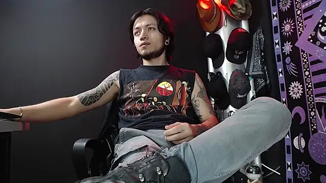 Dicaprioo  online show from 03.04.25