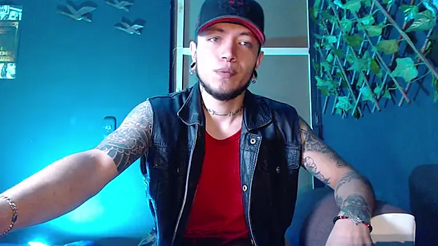 Dicaprioo  online show from 11.14.25