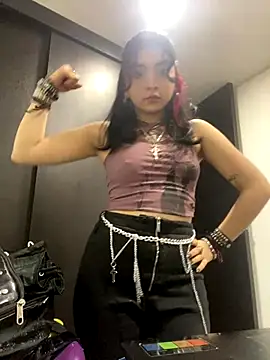 Snapshot of _Gothiccbitch_ chatting on 12.06.24  Gothiccbitch  online show from 12.06.24