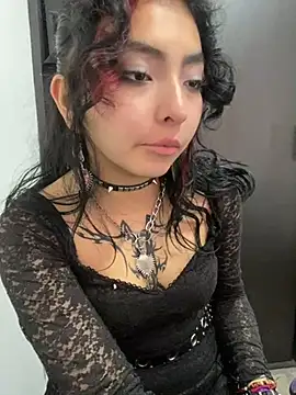 Snapshot of _Gothiccbitch_ chatting on 12.21.24  Gothiccbitch  online show from 12.21.24