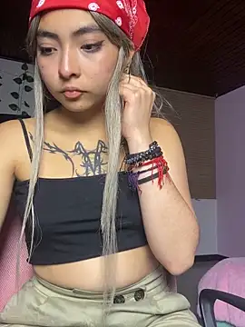 Snapshot of _Gothiccbitch_ chatting on 01.11.25  Gothiccbitch  online show from 01.11.25