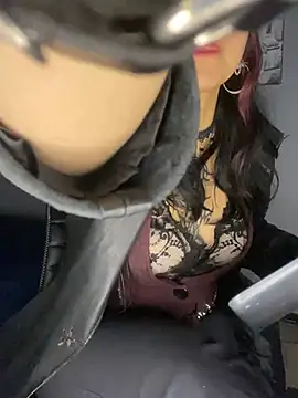 Snapshot of _Gothiccbitch_ chatting on 02.07.25  Gothiccbitch  online show from 02.07.25