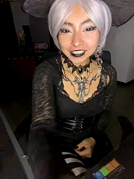 Snapshot of _Gothiccbitch_ chatting on 10.09.25  Gothiccbitch  online show from 10.09.25