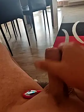 Szeltolo001 online show from 04.01.26