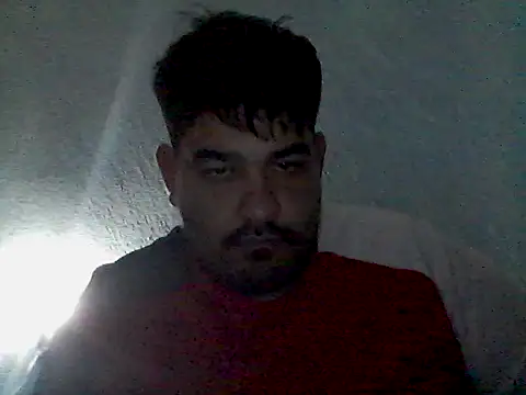 Snapshot of GILBERTHOR92 chatting on 02.11.26 GILBERTHOR92 online show from 02.11.26