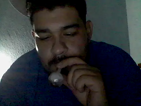 Snapshot of GILBERTHOR92 chatting on 02.12.26 GILBERTHOR92 online show from 02.12.26