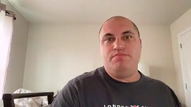 SluggishChase99 online show from 10.23.25