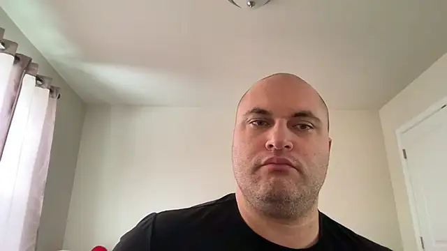 SluggishChase99 online show from 02.11.26