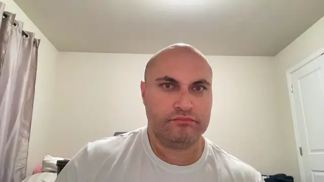 SluggishChase99 online show from 04.13.26