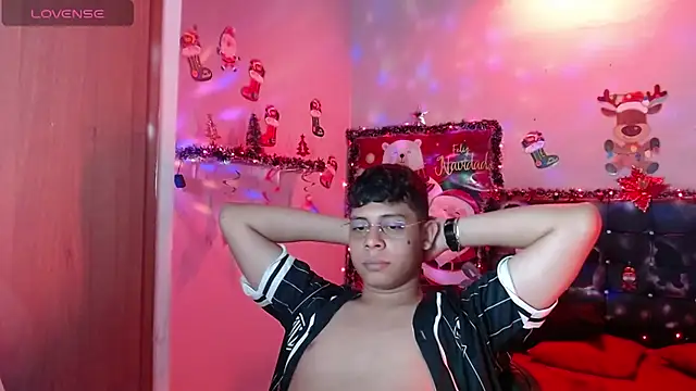 Snapshot of Wiiliam_20 chatting on 12.05.24 Wiiliam 20 online show from 12.05.24