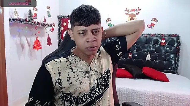 Snapshot of Wiiliam_20 chatting on 01.17.25 Wiiliam 20 online show from 01.17.25