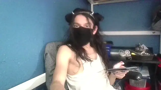 Snapshot of Flappywig chatting on 02.21.25 Flappywig online show from 02.21.25