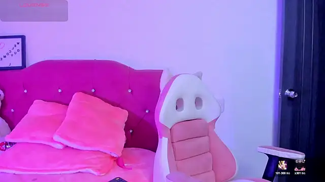 LucianaTomson online show from 02.10.26