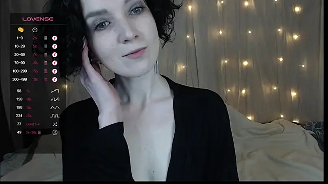 TinaWince online show from 12.23.24