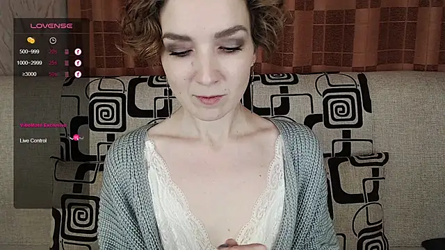 TinaWince online show from 11.08.25