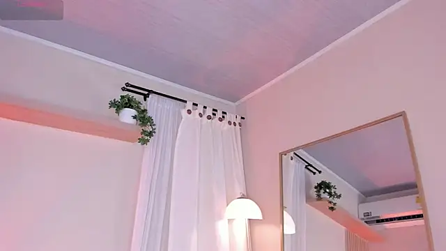 mara brooks online show from 03.26.26