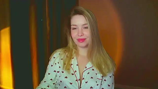 mia raspberrie online show from 12.26.24