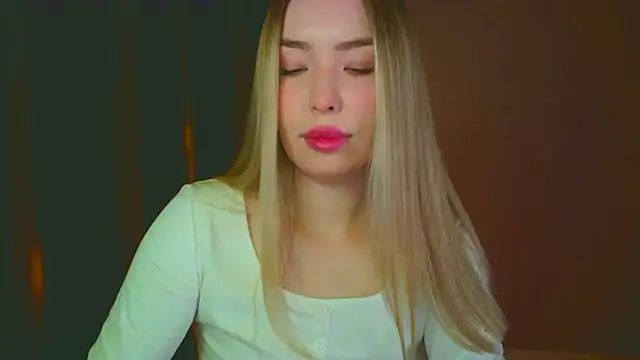 mia raspberrie online show from 01.07.25