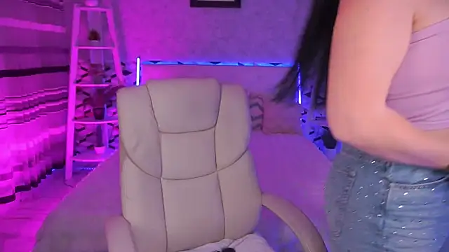 ArianaDarkk online show from 04.09.26