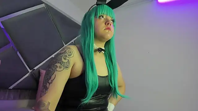 Charlotte Myers online show from 02.10.26