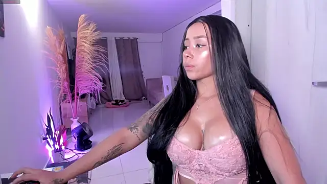 ElissaDominguez online show from 05.26.26