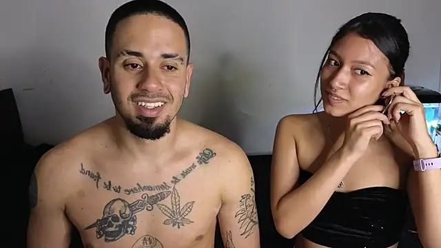Snapshot of tony_and_sophia chatting on 06.18.26 tony and sophia online show from 06.18.26