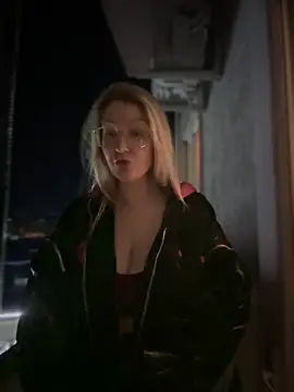 Snapshot of Teya_moon_ chatting on 03.06.25 Teya moon  online show from 03.06.25