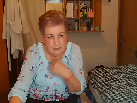 Victoria5643 online show from 02.21.25