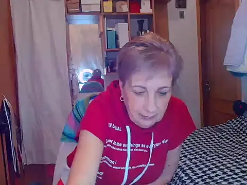 Victoria5643 online show from 03.18.25