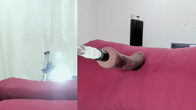 Criistal Thompson online show from 03.19.26