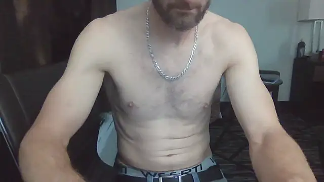 Snapshot of HungStud4You chatting on 10.16.25 HungStud4You online show from 10.16.25