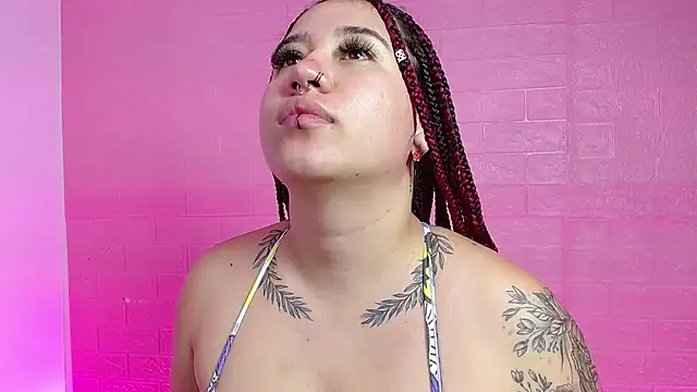 Snapshot of _hooly chatting on 12.07.24  hooly online show from 12.07.24