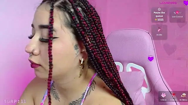 Snapshot of _hooly chatting on 12.09.24  hooly online show from 12.09.24