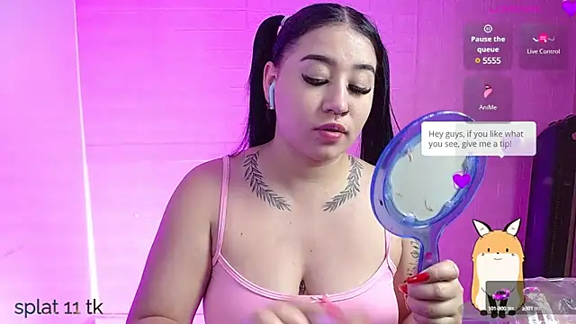 Snapshot of _hooly chatting on 01.16.25  hooly online show from 01.16.25