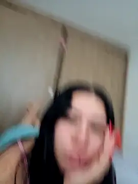 Snapshot of _hooly chatting on 01.22.25  hooly online show from 01.22.25