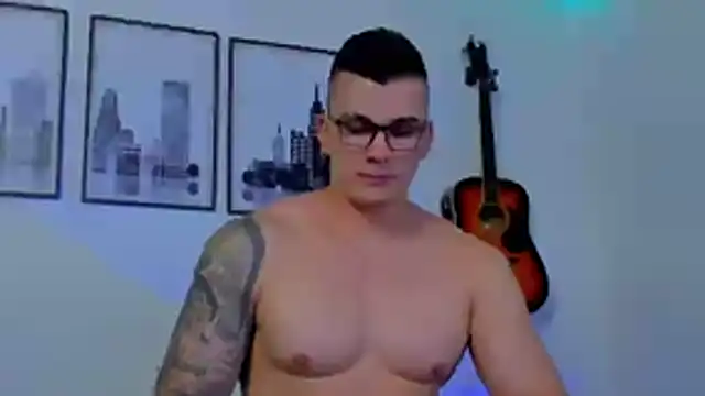 Snapshot of seancarreraa chatting on 02.10.26 seancarreraa online show from 02.10.26