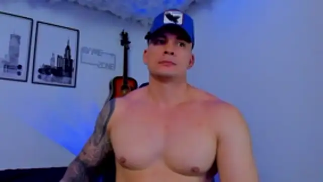 Snapshot of seancarreraa chatting on 05.01.26 seancarreraa online show from 05.01.26