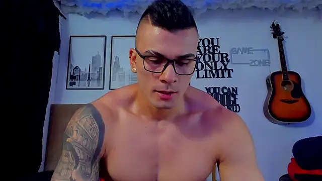 Snapshot of seancarreraa chatting on 08.01.26 seancarreraa online show from 08.01.26